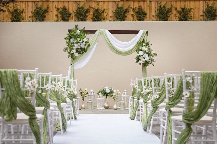 Ballroom/Hall 77 of 86