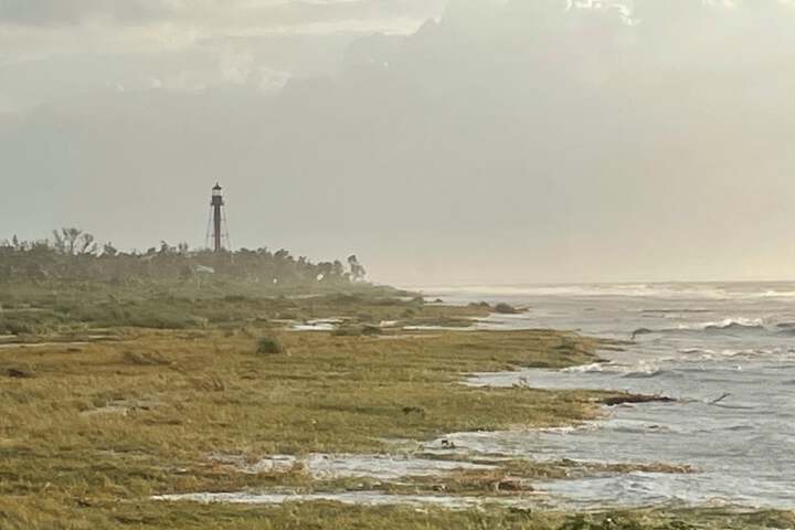 Tarpon Tale Inn