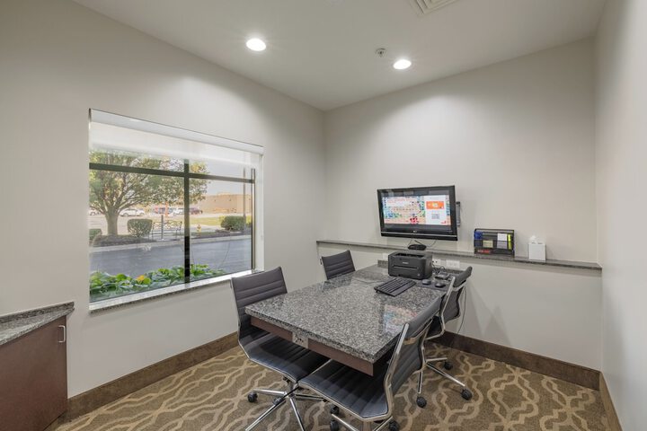 Comfort Suites Perrysburg - Toledo South