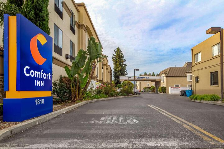 Comfort Inn