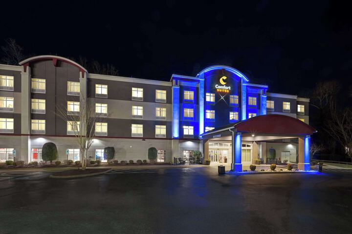 Hotel 5 of 49