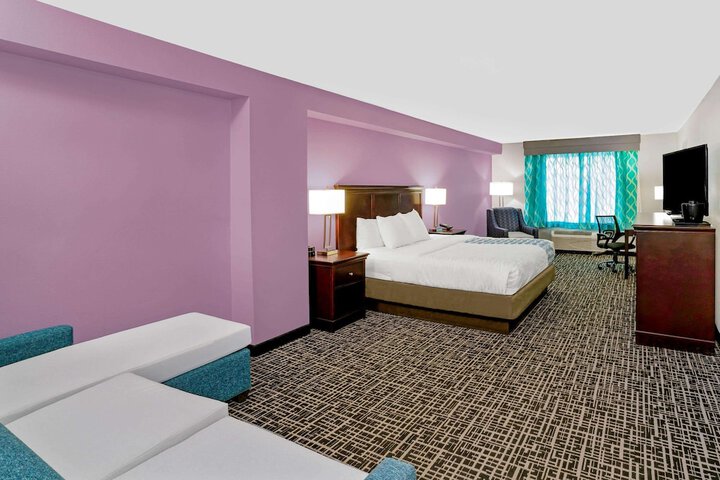 La Quinta Inn & Suites by Wyndham Cookeville