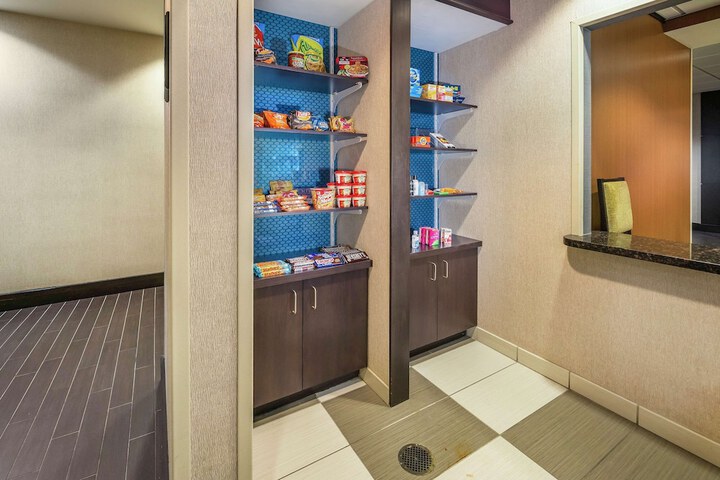 Hampton Inn & Suites Tulsa / Catoosa
