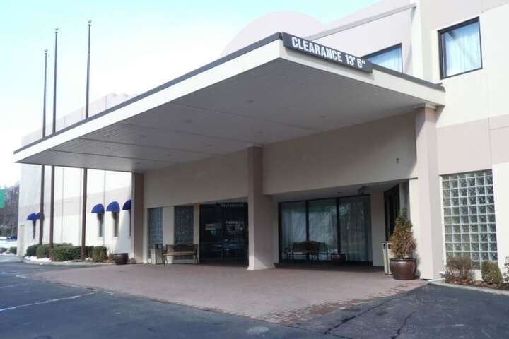 Hotel 3 of 30