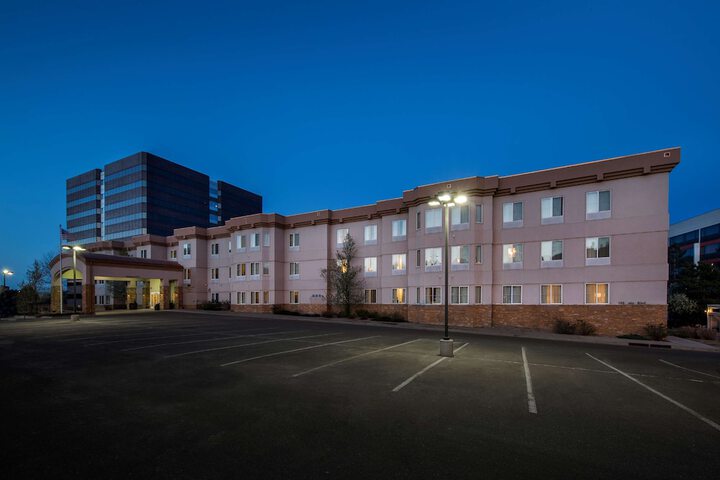 Hotel 8 of 45