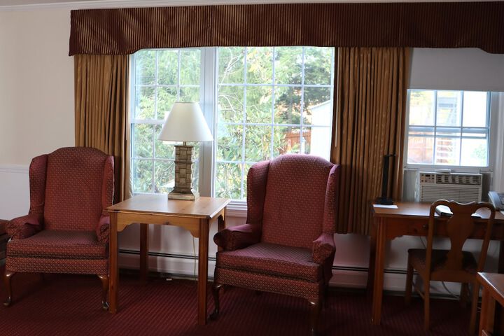 Maple Terrace Motel