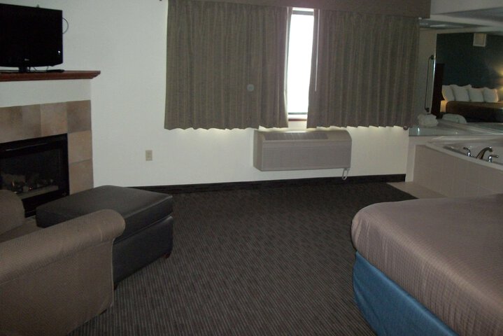 Room 16 of 44