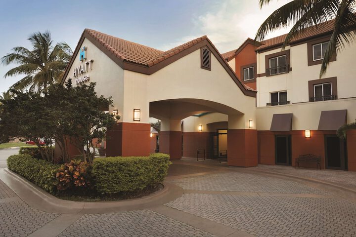 Hotel 2 of 34