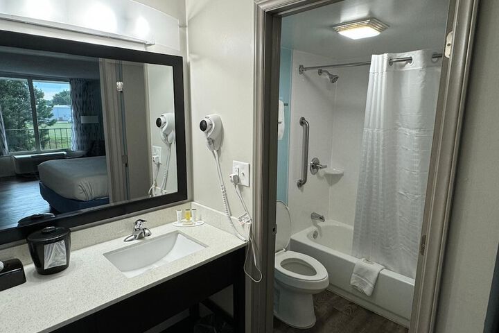 Days Inn by Wyndham Goldsboro