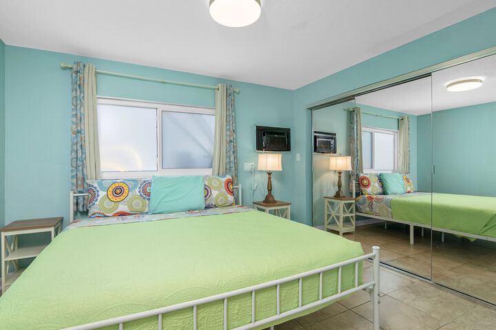 Room 49 of 77