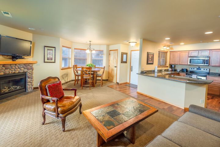 Icicle Village Resort