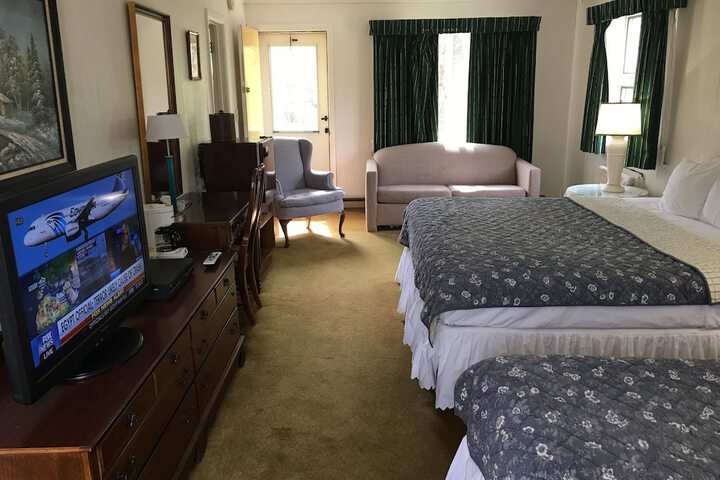 Room 34 of 81