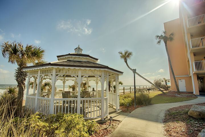 Coral Sands Inn