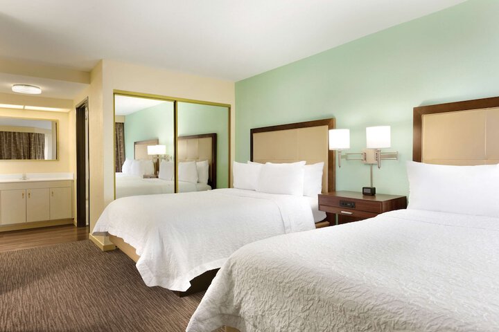 Hampton Inn & Suites Tarpon Springs