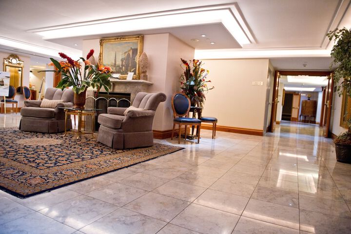 Hotel Interior 7 of 60