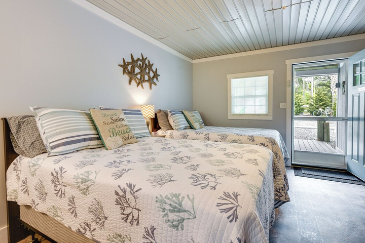Ocean Isle Beach Studio: 1 Mi to Downtown & Pier