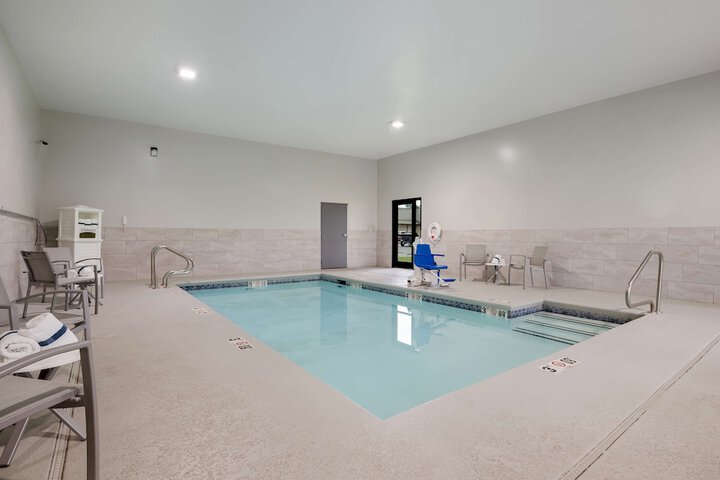 Pool 2 of 26