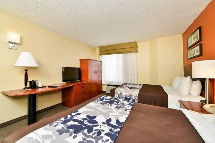Room 40 of 59