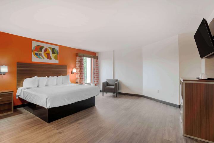 Room 10 of 51