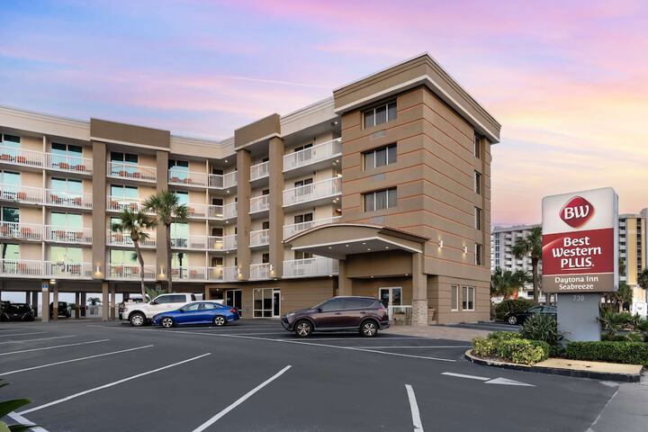 Best Western Plus Daytona Inn Seabreeze Oceanfront