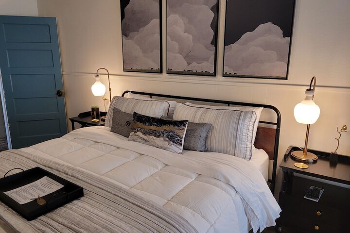 Room 20 of 34
