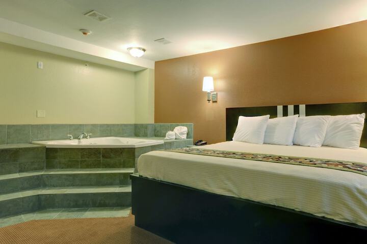 Room 12 of 31