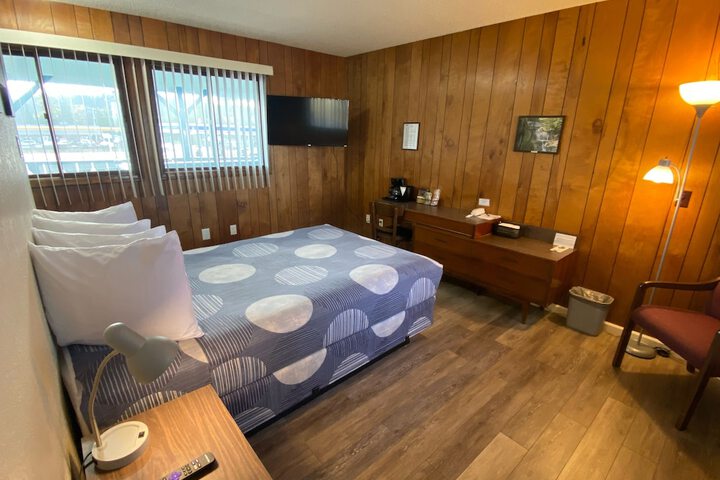 Waterway Inn
