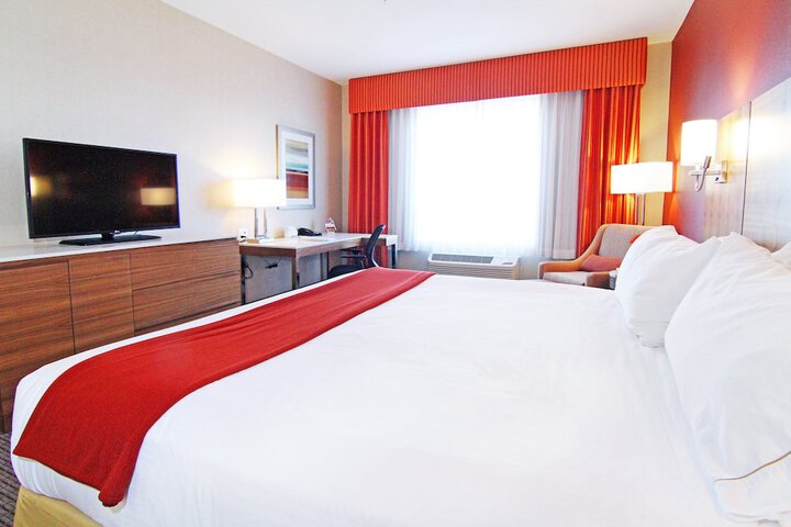 Room 30 of 85