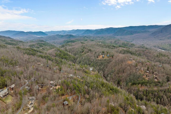 Edens View by Jackson Mountain Rentals