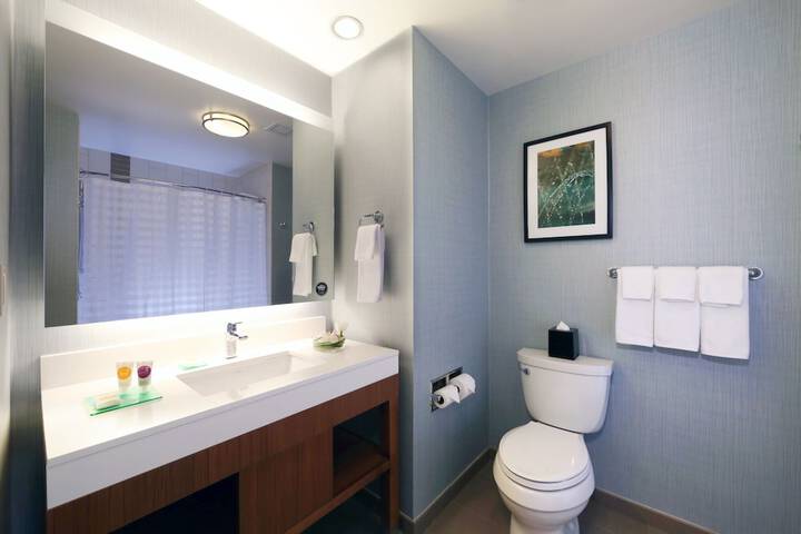 Room 16 of 29
