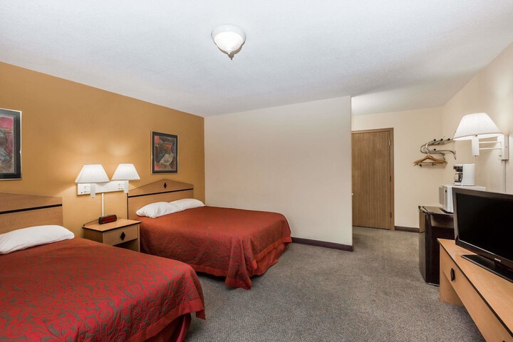Room 11 of 21