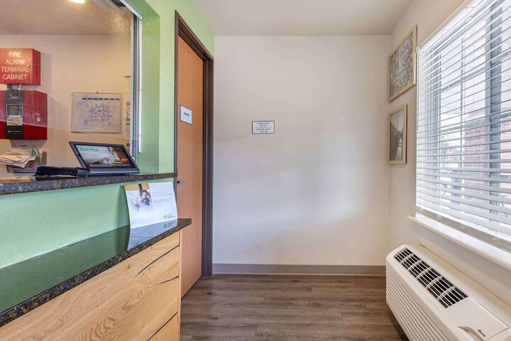 Extended Stay America Select Suites Gainesville
