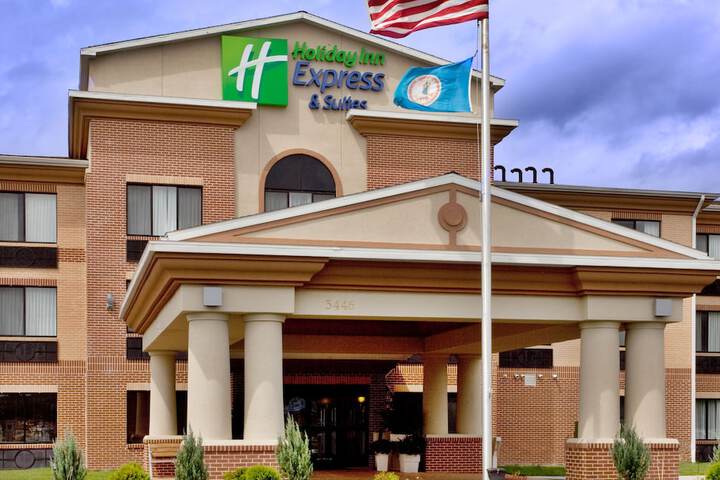 Hotel 2 of 45