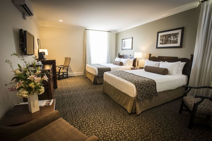 Hume Hotel & Spa