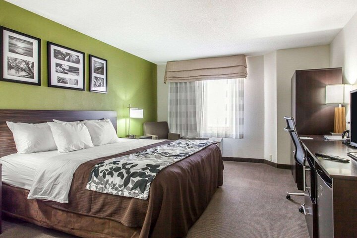 Room 13 of 45