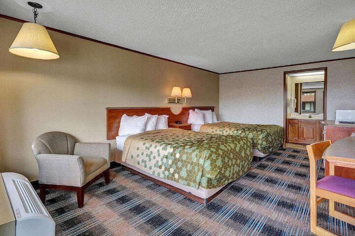 Room 19 of 23