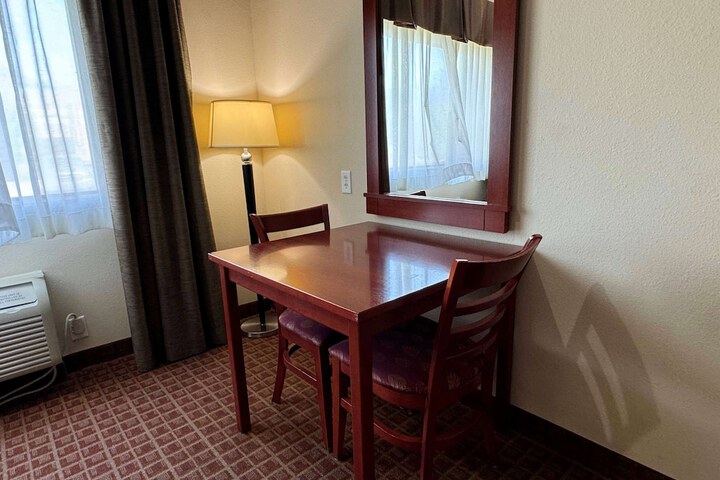 Room 44 of 50