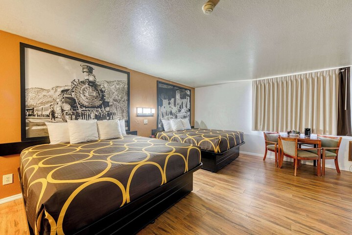 Super 8 by Wyndham Alamosa