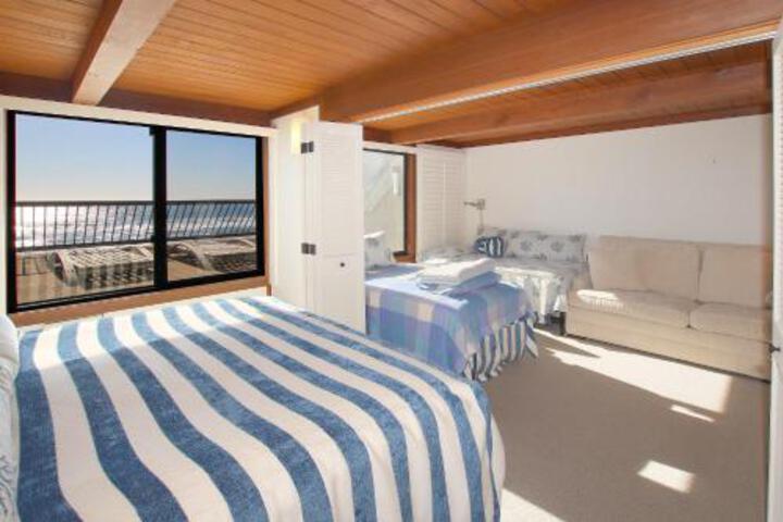 770 Via Gaviota Home