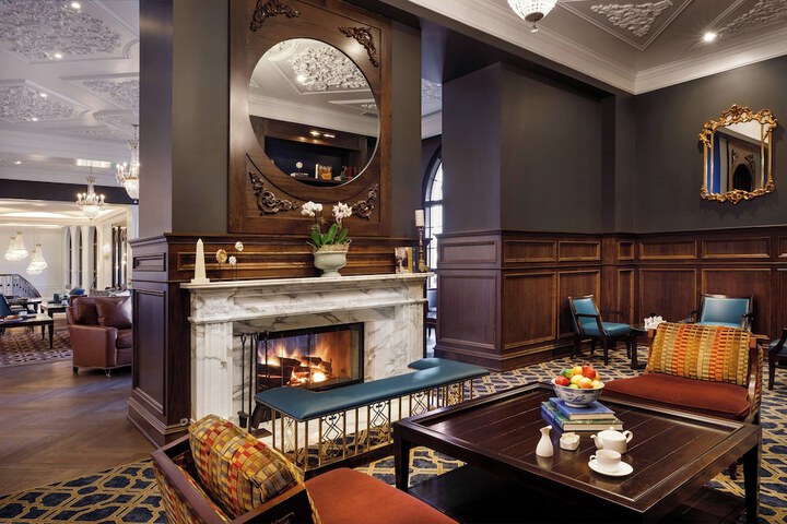 Hotel Carmichael Autograph Collection