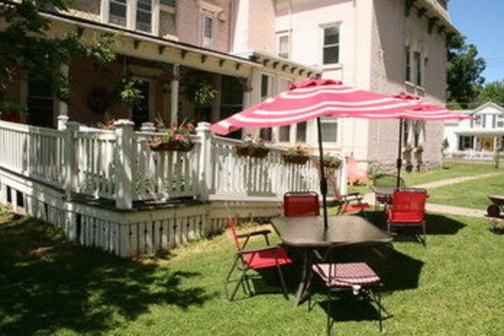 The Checkered Moose Inn