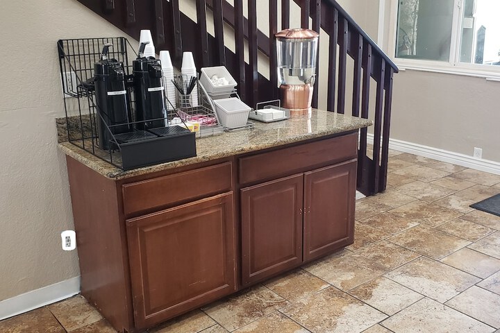 Breakfast/Coffee Service 56 of 57