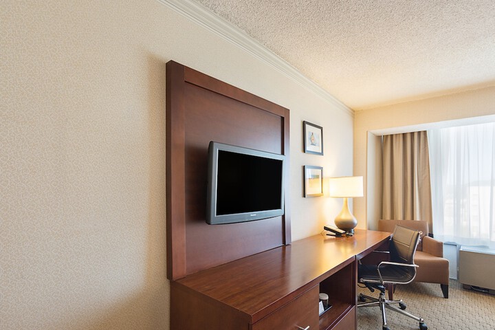Room 36 of 77