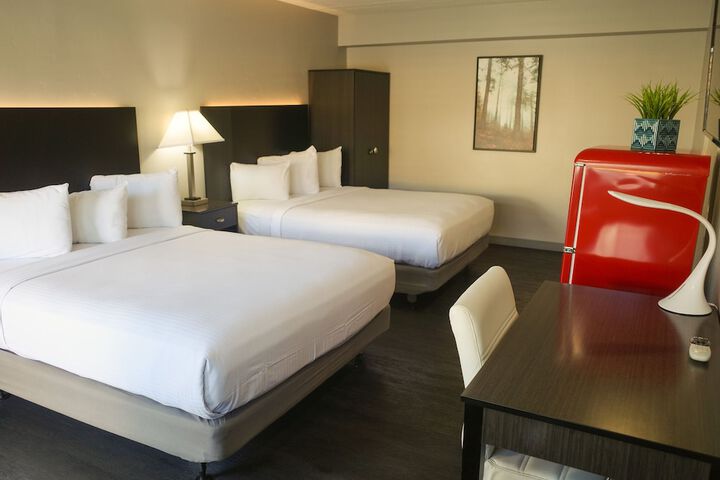 Room 34 of 41