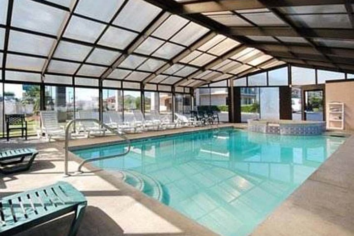 Pool 6 of 21