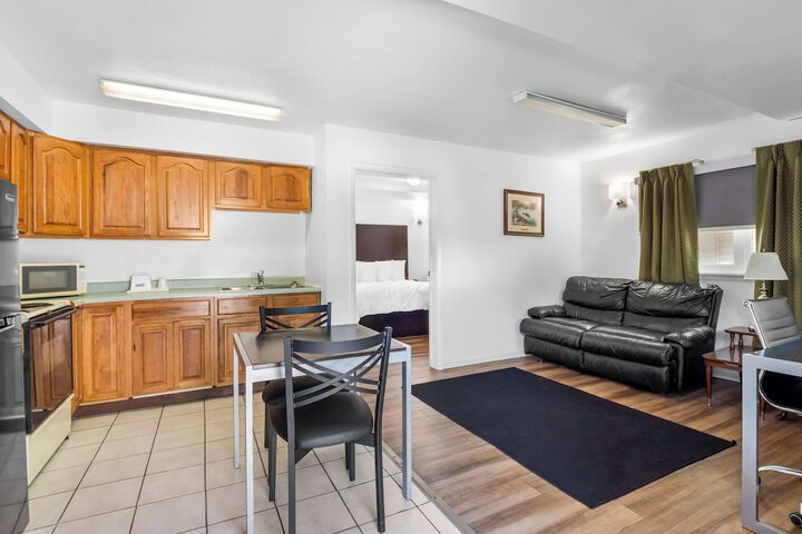 Room 16 of 29