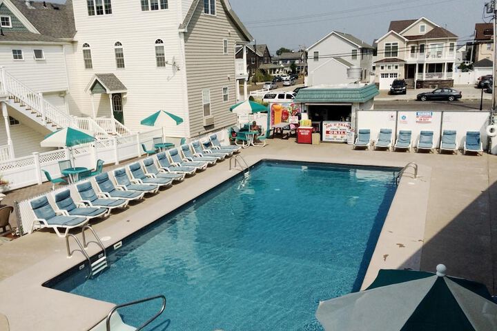 Pool 6 of 48