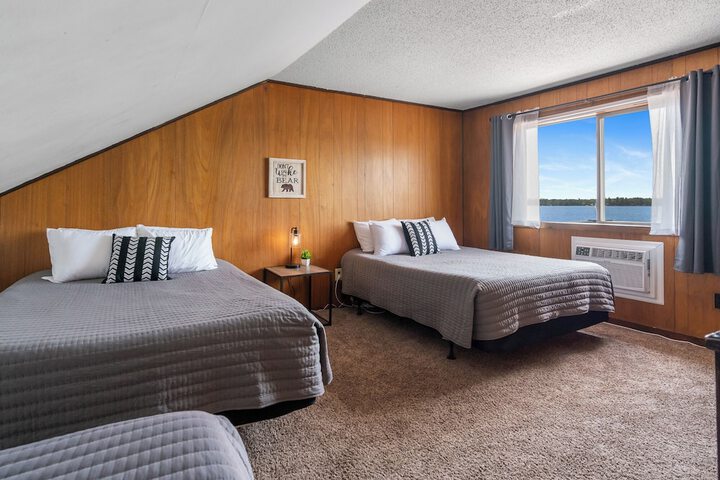 Room 118 of 154