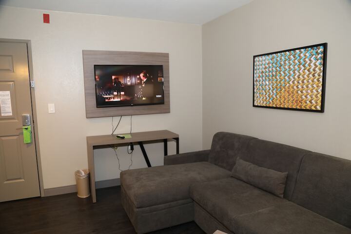 Room 40 of 67
