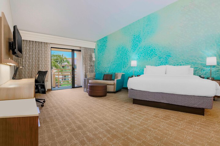 Courtyard by Marriott San Diego Del Mar / Solana Beach